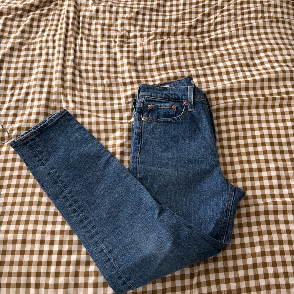 Levi’s wedgie straight leg high waisted jeans